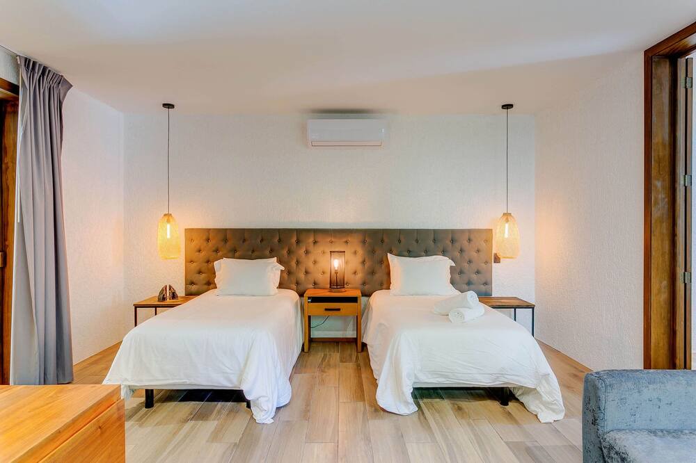 Photo of Bathroom in Zama