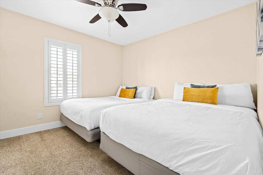 Photo of Others in Raskin Estates