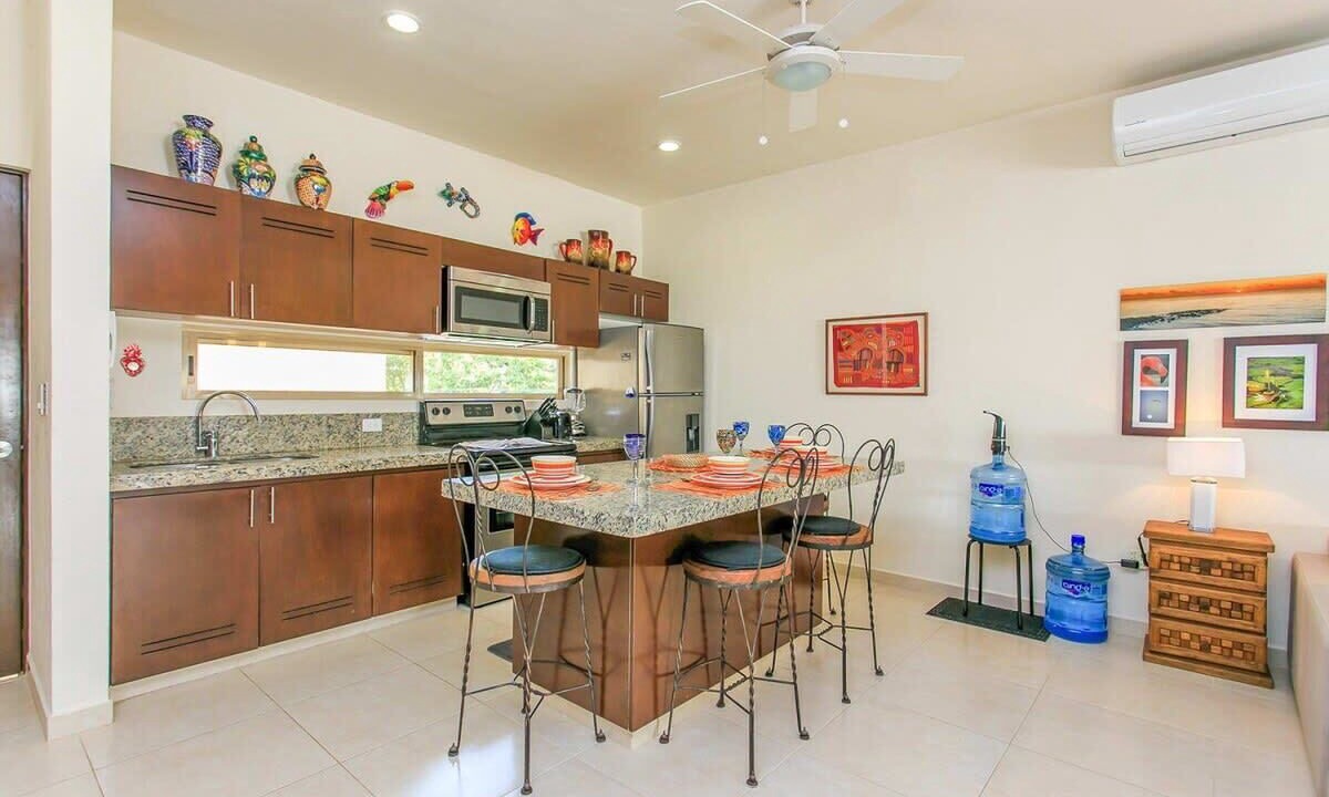 Photo of Kitchen in Zama
