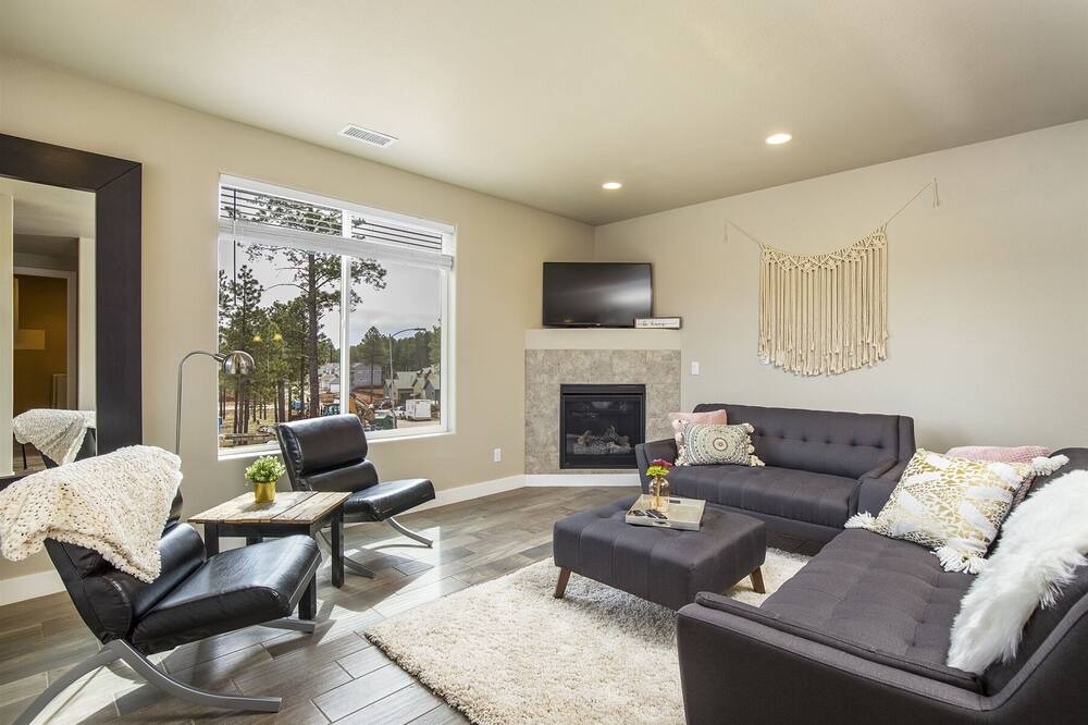 Photo of Livingroom in Flagstaff