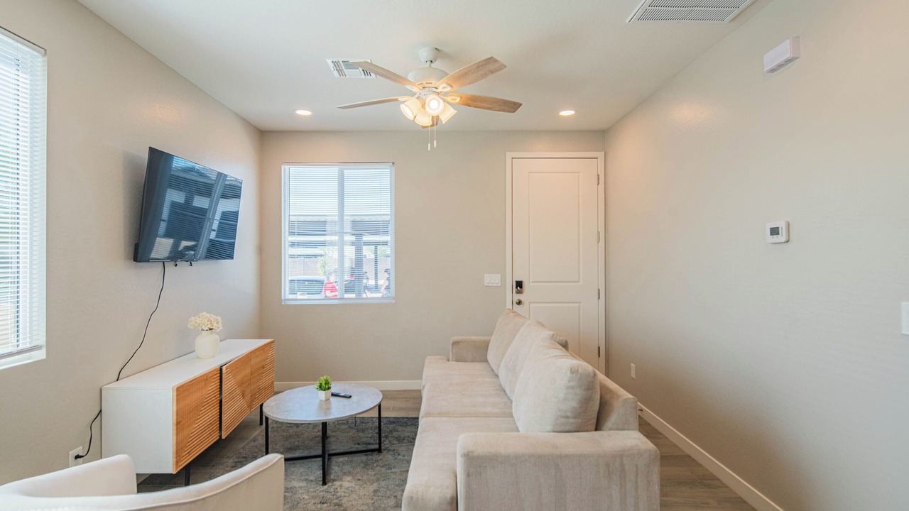 Photo of Bedroom in Glendale