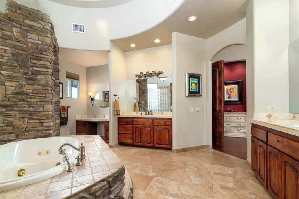 Photo of Bathroom in Gold Canyon
