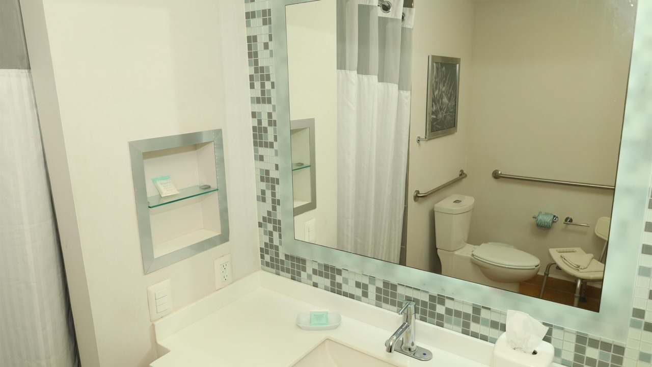 Photo of Bathroom in Paraiso