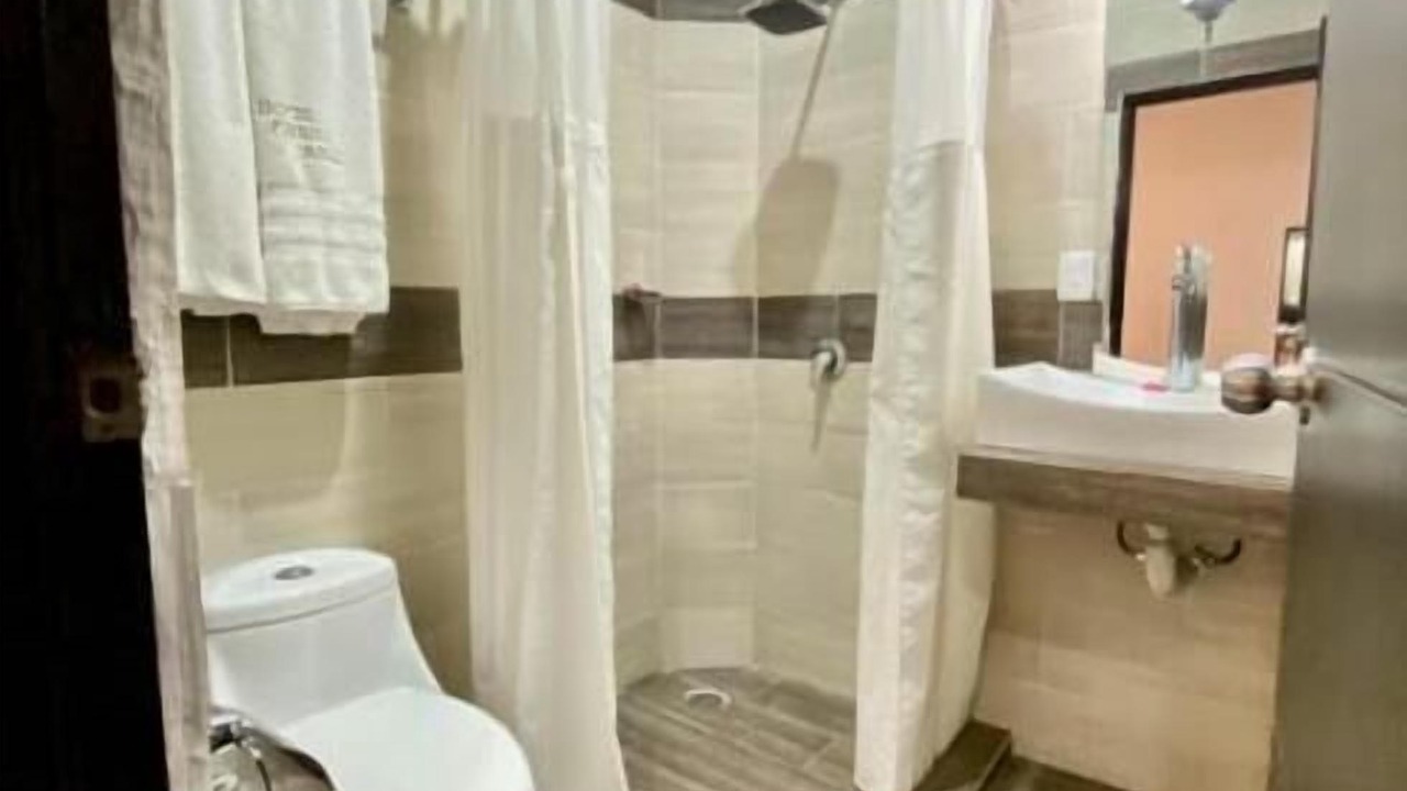 Photo of Bathroom in Tonala