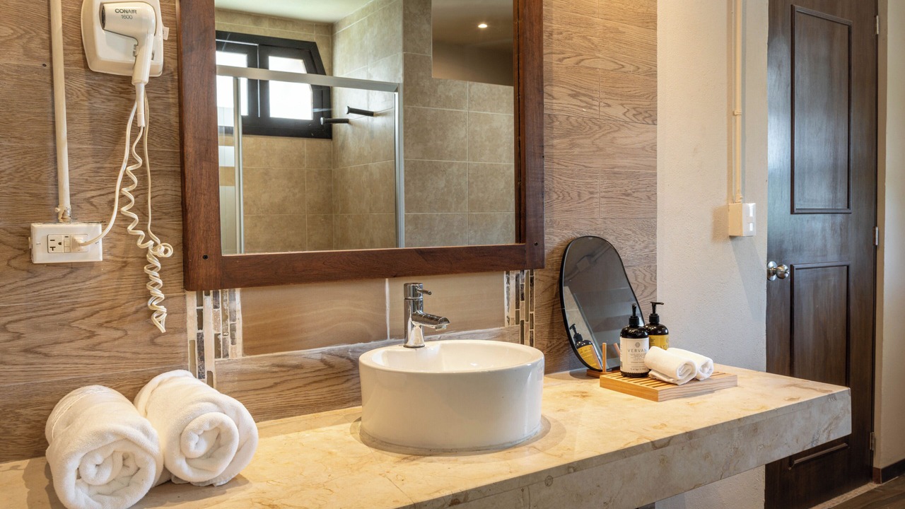Photo of Bathroom in Zona Hotelera