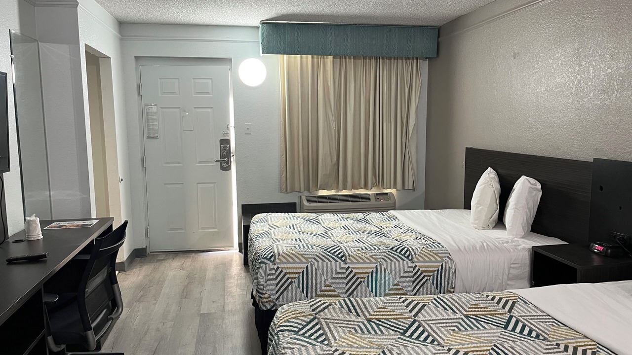 Photo of Bedroom in Encanto