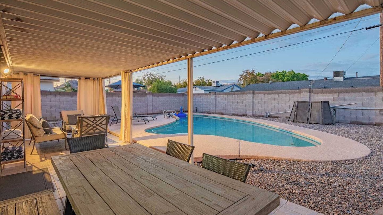 Photo of Outdoor in Papago Parkway