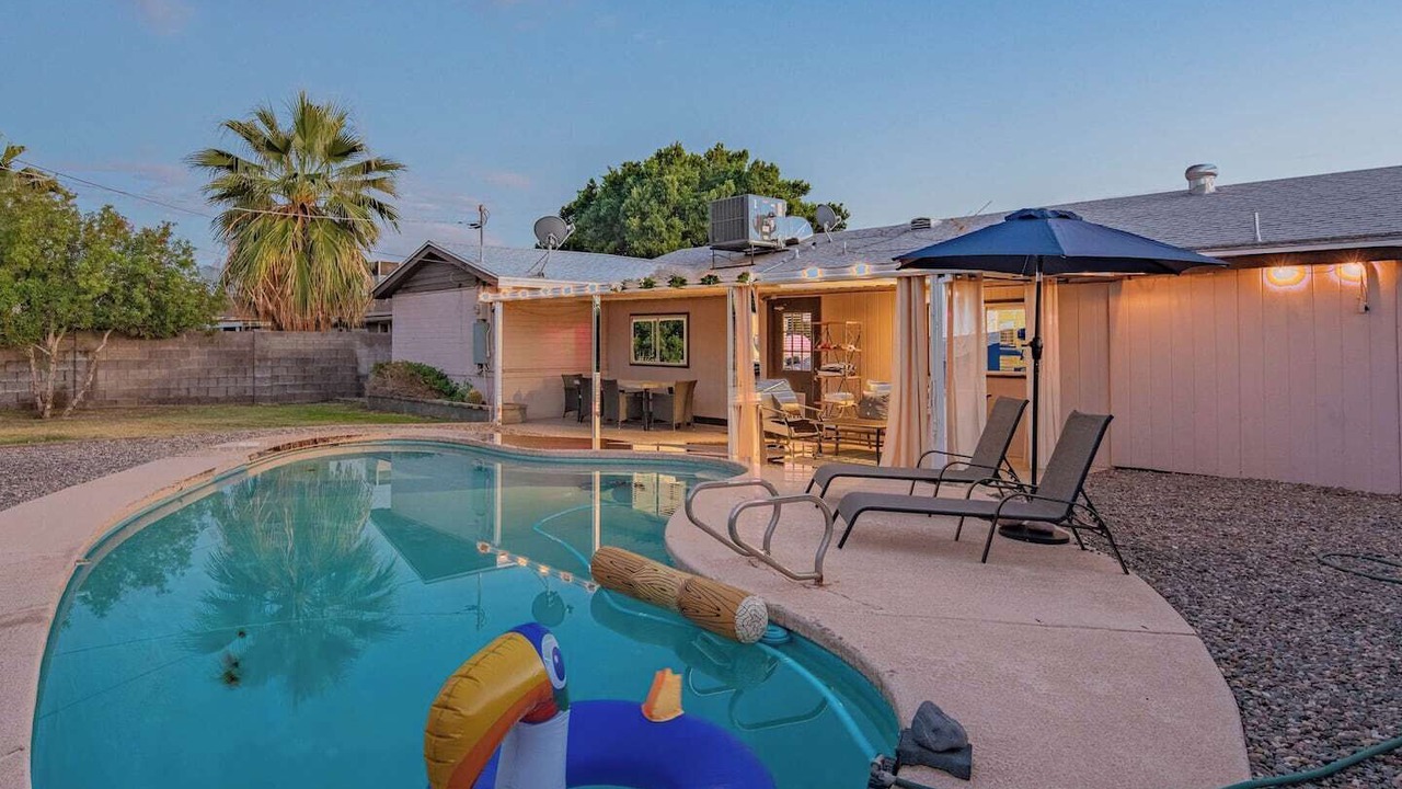 Photo of Outdoor in Papago Parkway