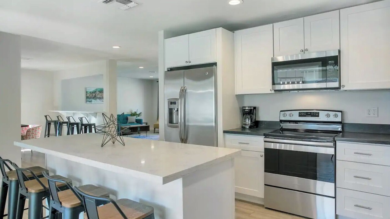 Photo of Kitchen in Scottsdale Estates Six