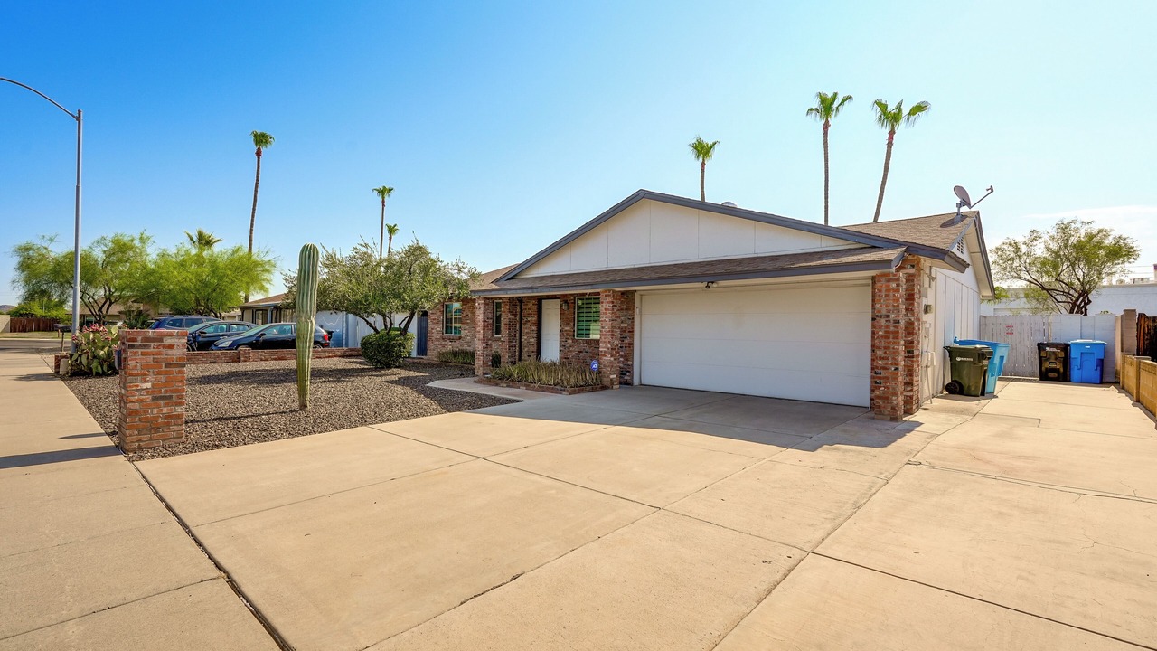 Photo of Outdoor in Paradise Valley Village