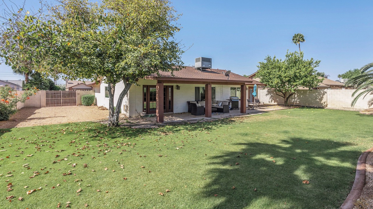 Photo of Outdoor in Covey