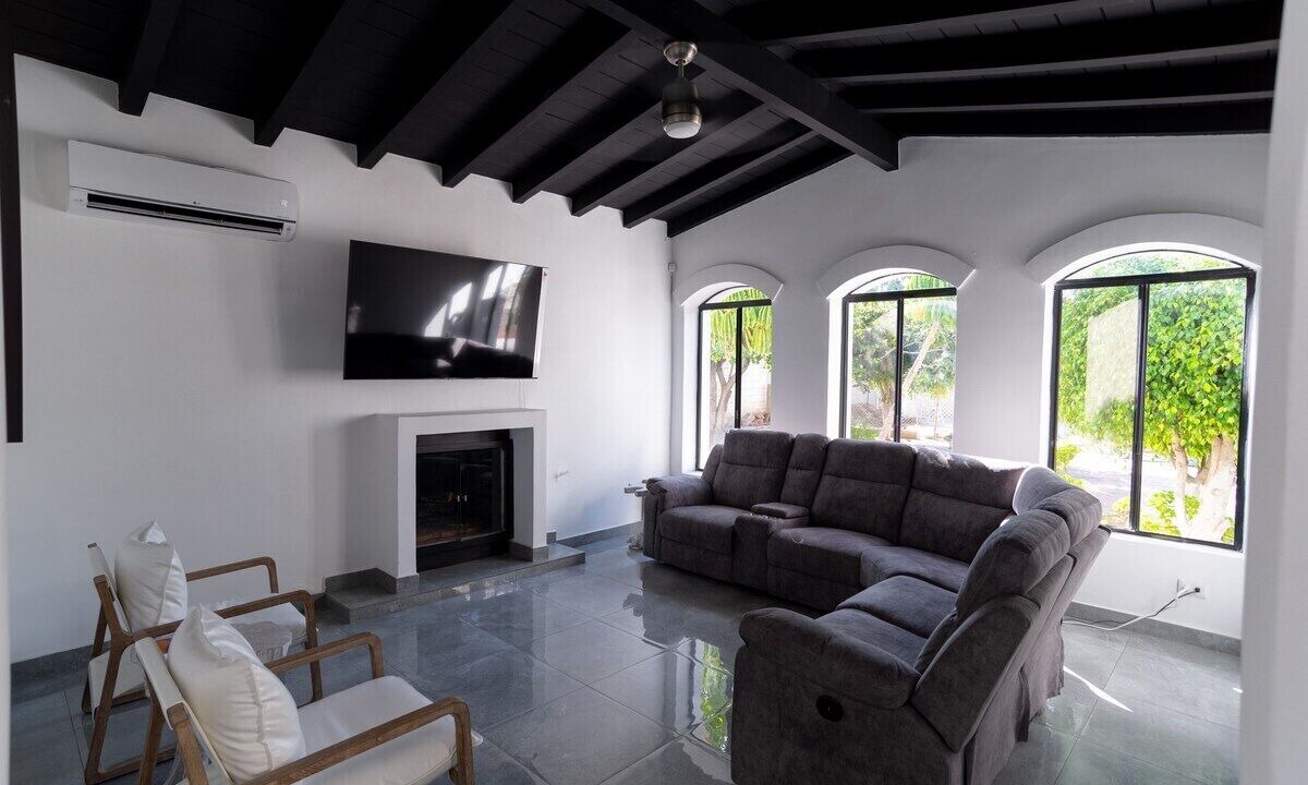 Photo of Livingroom in Ensenada