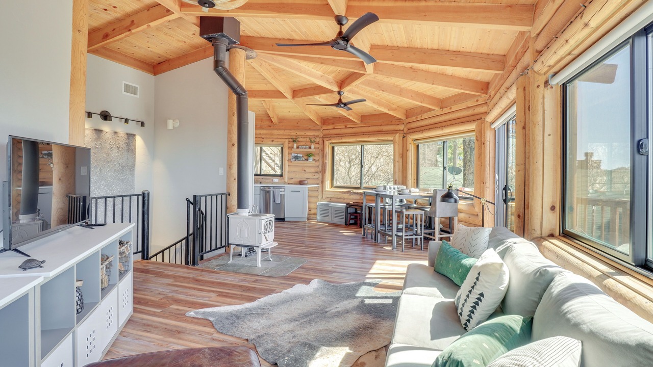 Photo of Livingroom in Summerhaven