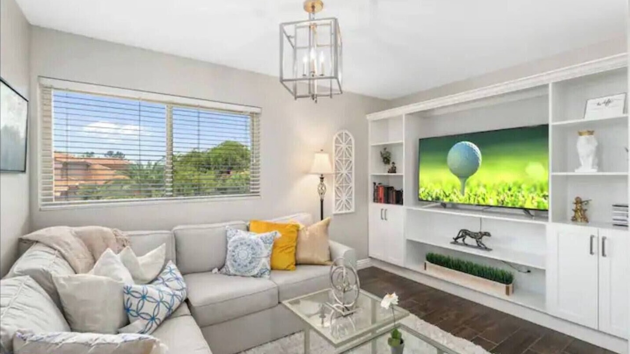 Photo of Livingroom in Paradise Park Vista