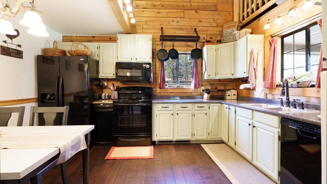 Photo of Kitchen in Clay Springs
