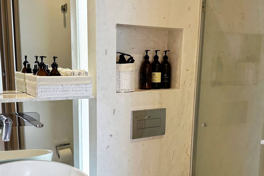 Photo of Bathroom in San Miguel Chapultepec