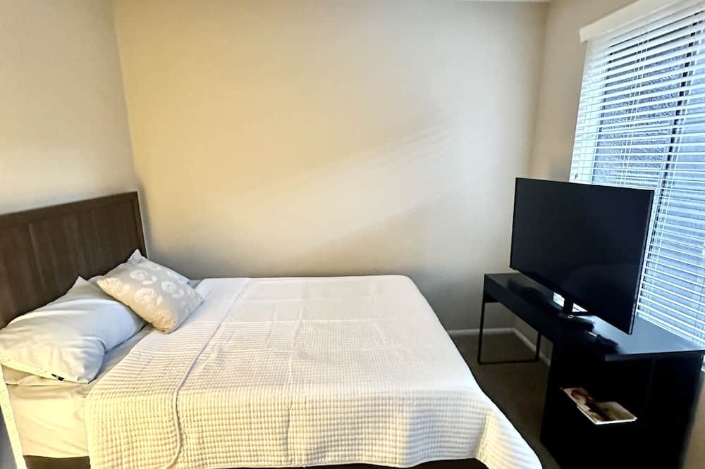 Photo of Bedroom in La Buena Vida