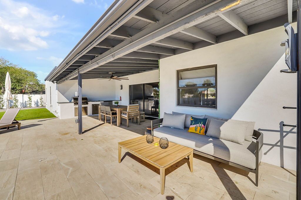 Photo of Patio Balcony in Thunderbird Desert Estates