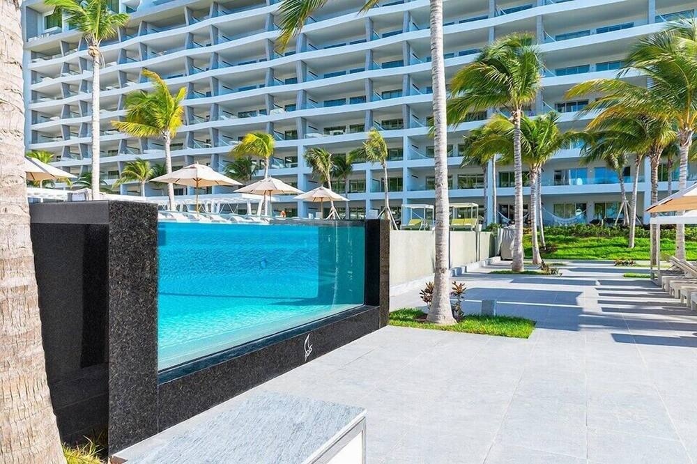 Photo of Outdoor in Downtown Cancun