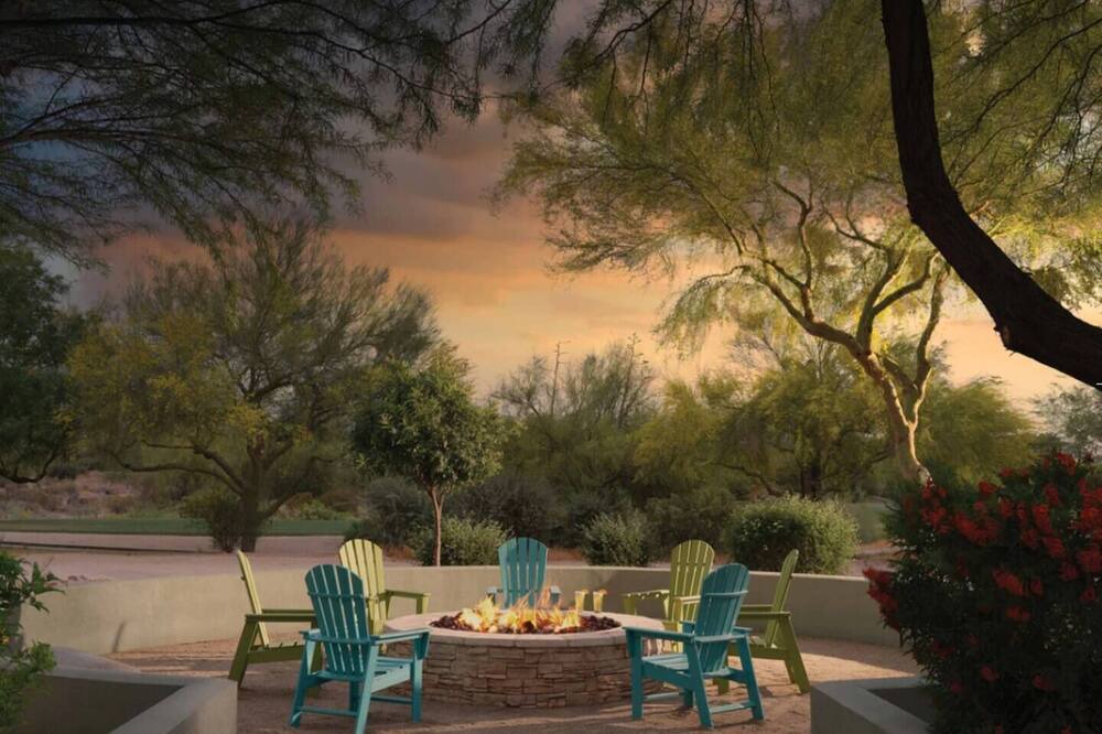 Photo of Outdoor in Desert Ridge