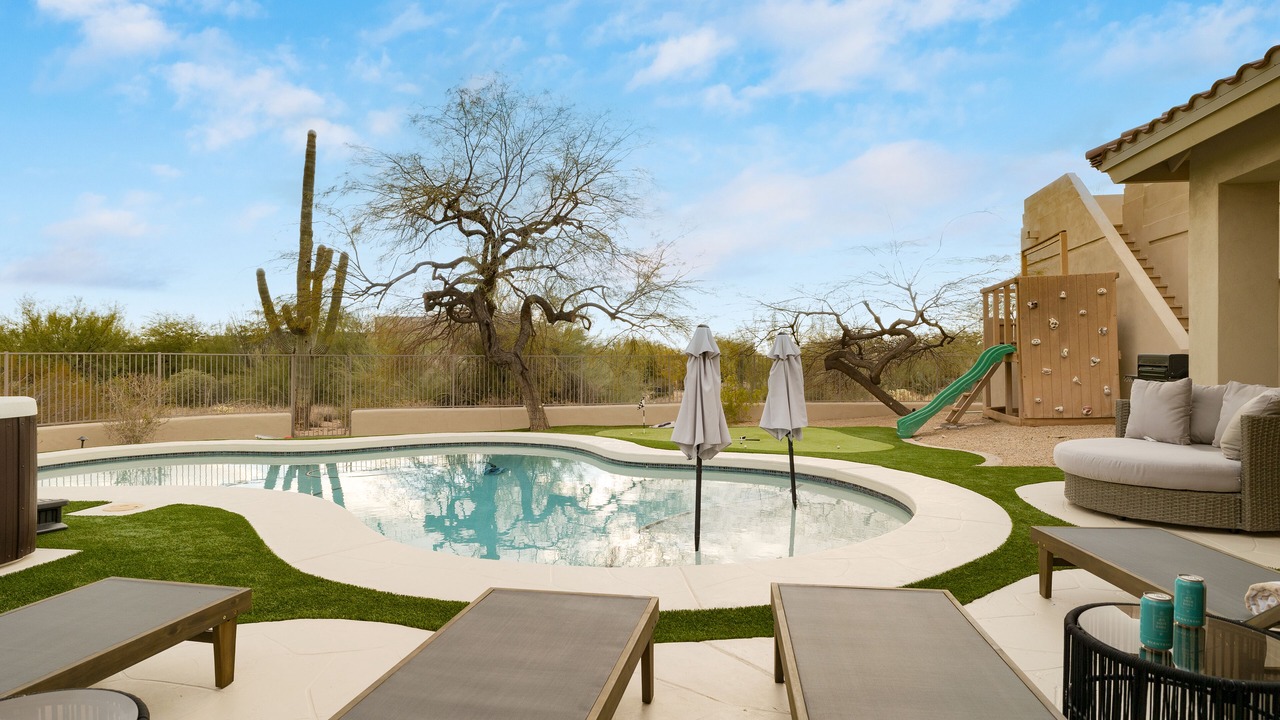 Photo of Outdoor in Pinnacle Peak Vistas III
