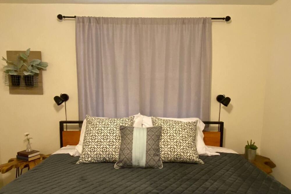 Photo of Bedroom in Sahuarita