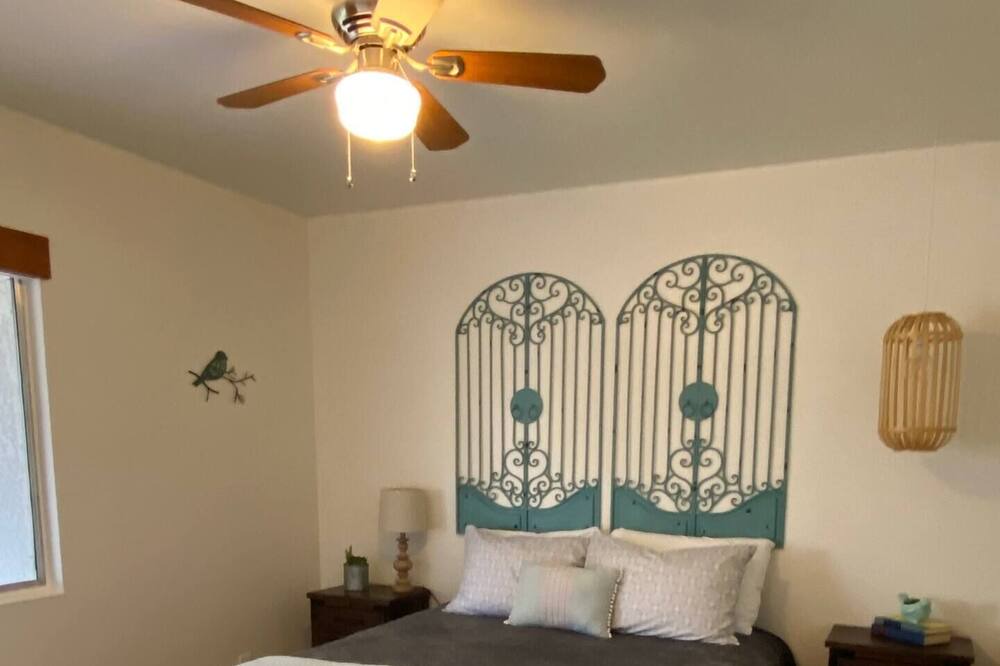 Photo of Bedroom in Sahuarita
