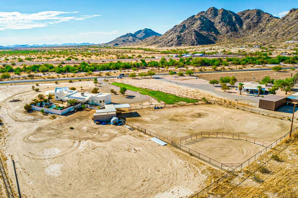 Photo of Others in Maricopa