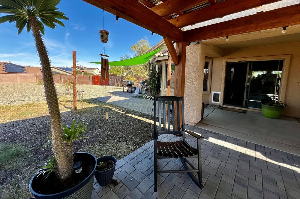 Photo of Patio Balcony in Green Valley