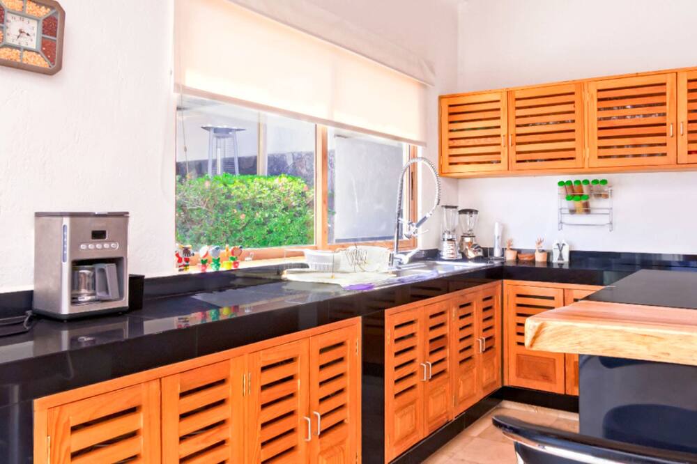 Photo of Kitchen in El Santuario
