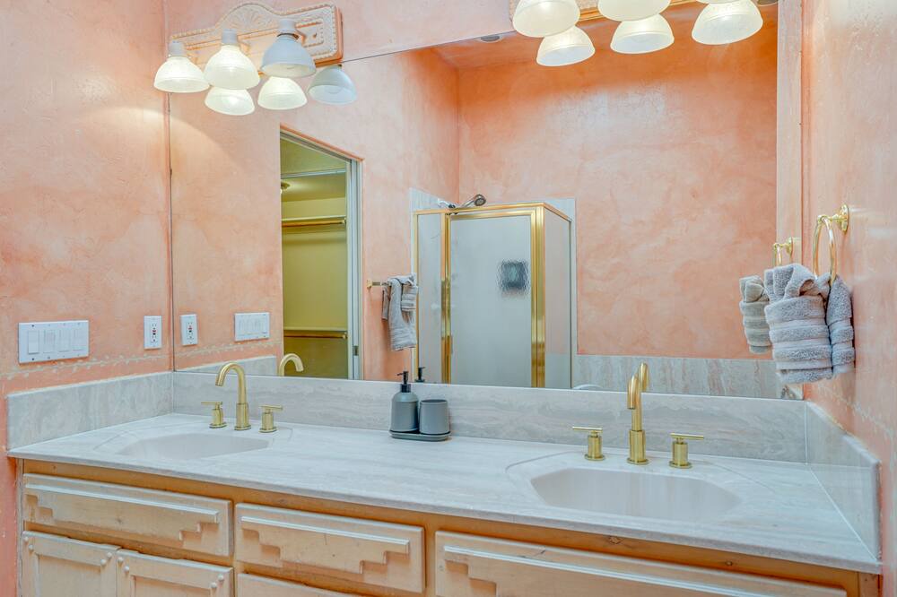 Photo of Bathroom in Starr Pass