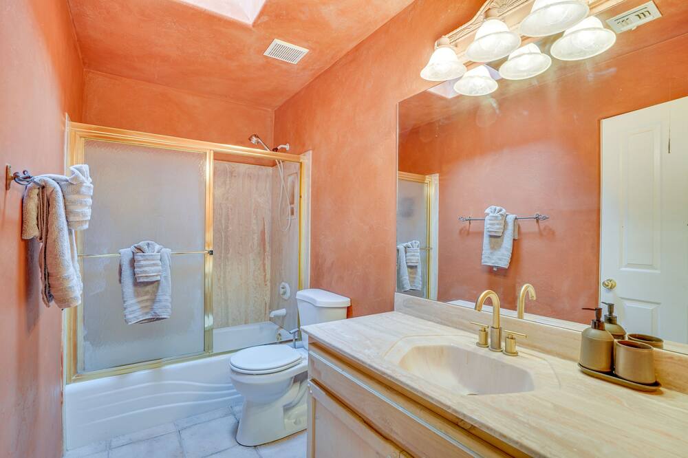 Photo of Bathroom in Starr Pass