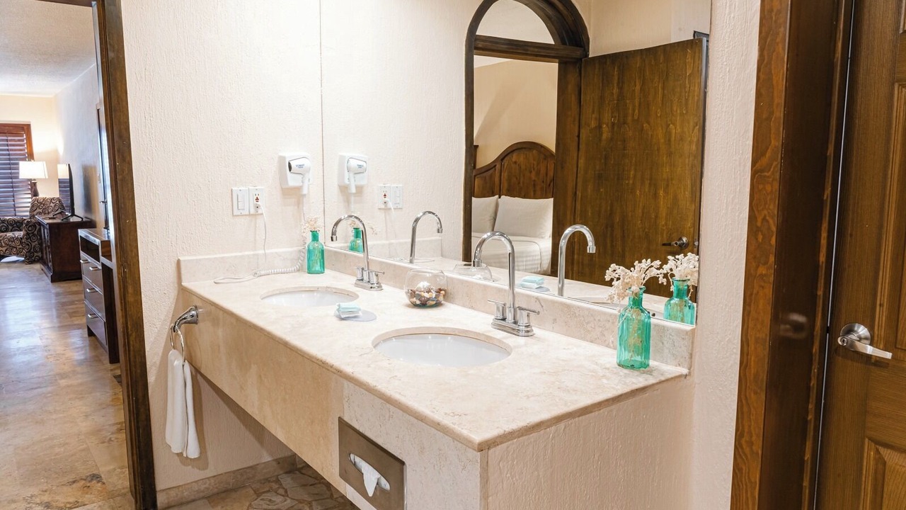 Photo of Bathroom in Villas California