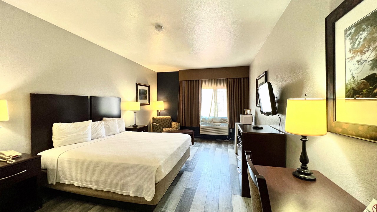 Photo of Bedroom in Maryvale