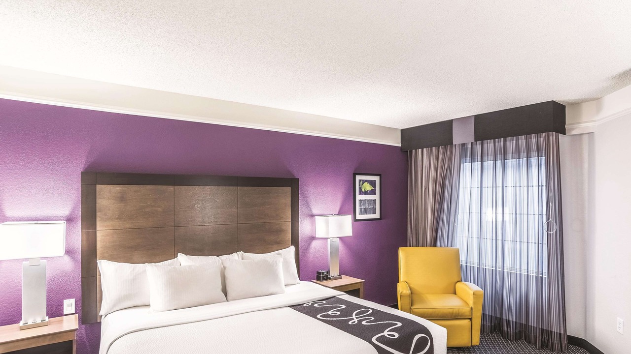 Photo of Bedroom in Woodlands Village
