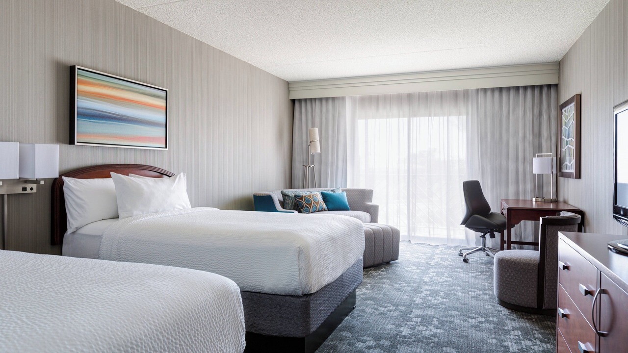 Photo of Bedroom in Scottsdale Osborn Plaza