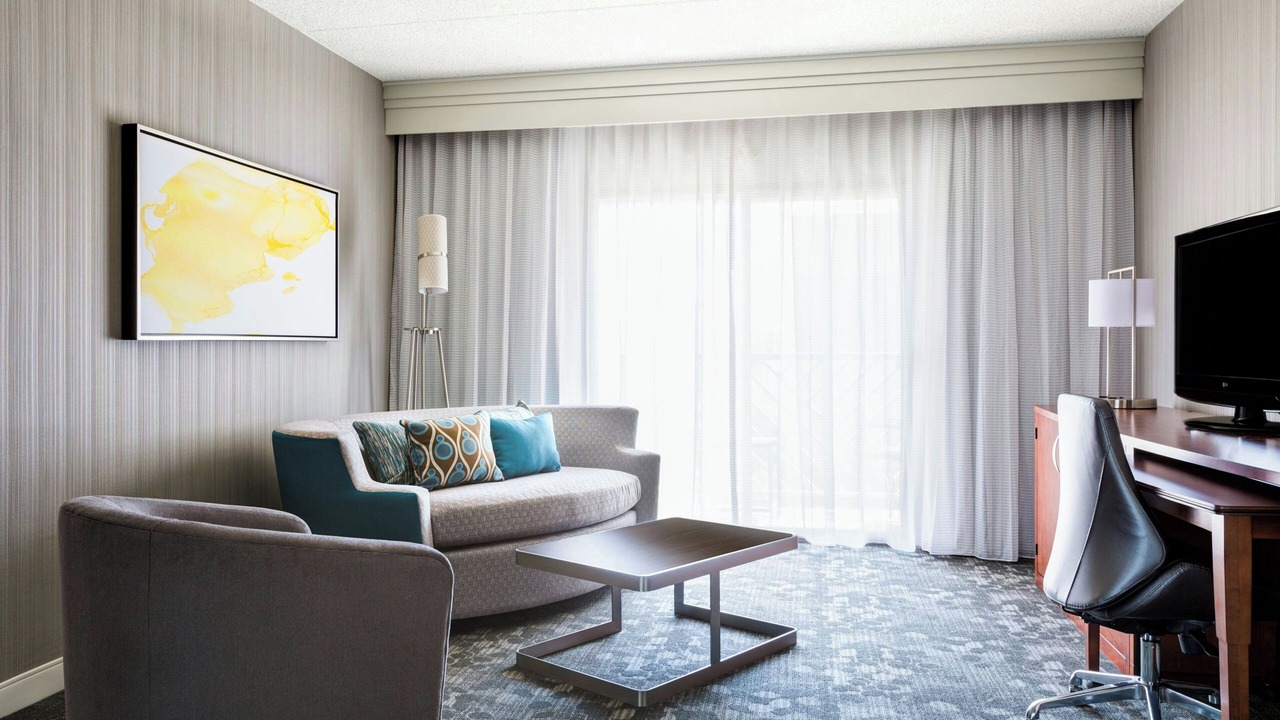Photo of Bedroom in Scottsdale Osborn Plaza