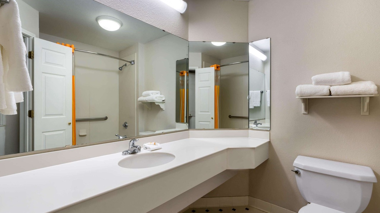 Photo of Bathroom in Peoria