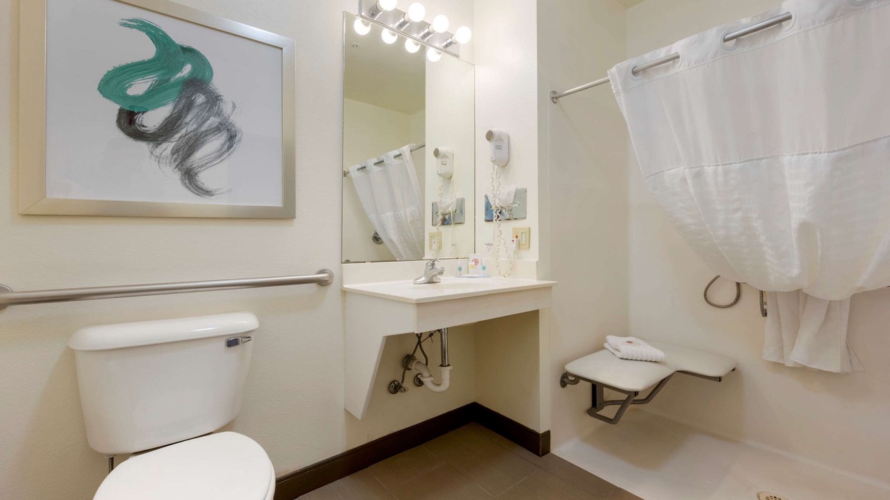 Photo of Bathroom in Camp Verde