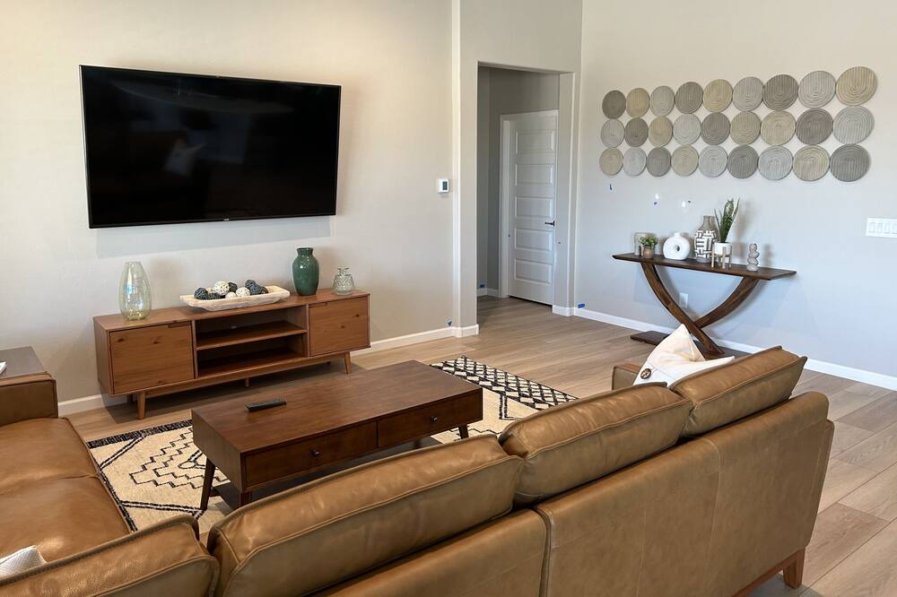 Photo of Livingroom in Green Valley