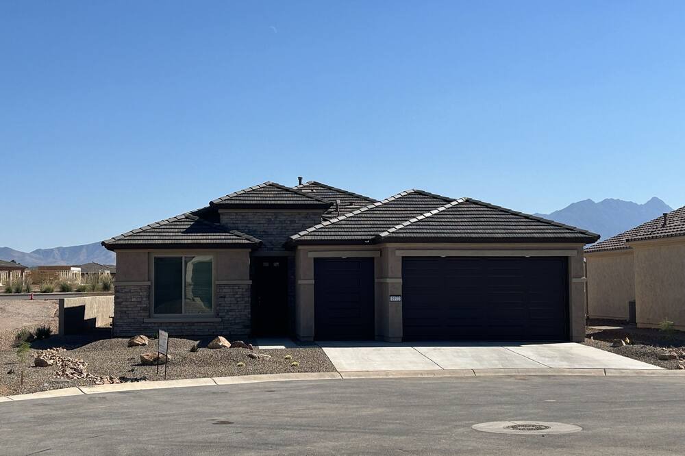 Photo of Outdoor in Green Valley