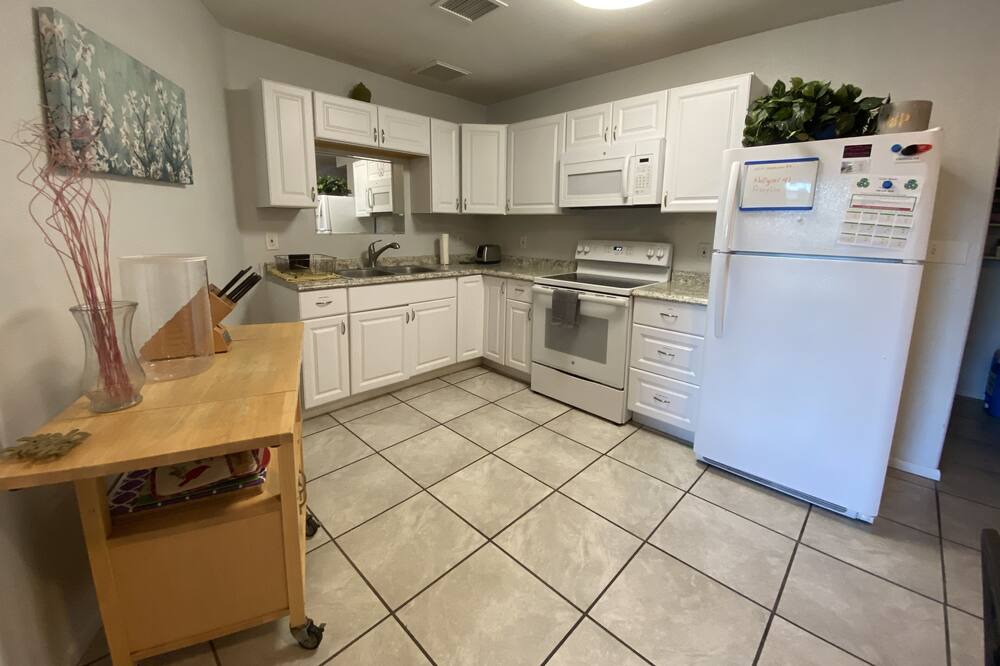 Photo of Kitchen in Cottonwood-Verde Village