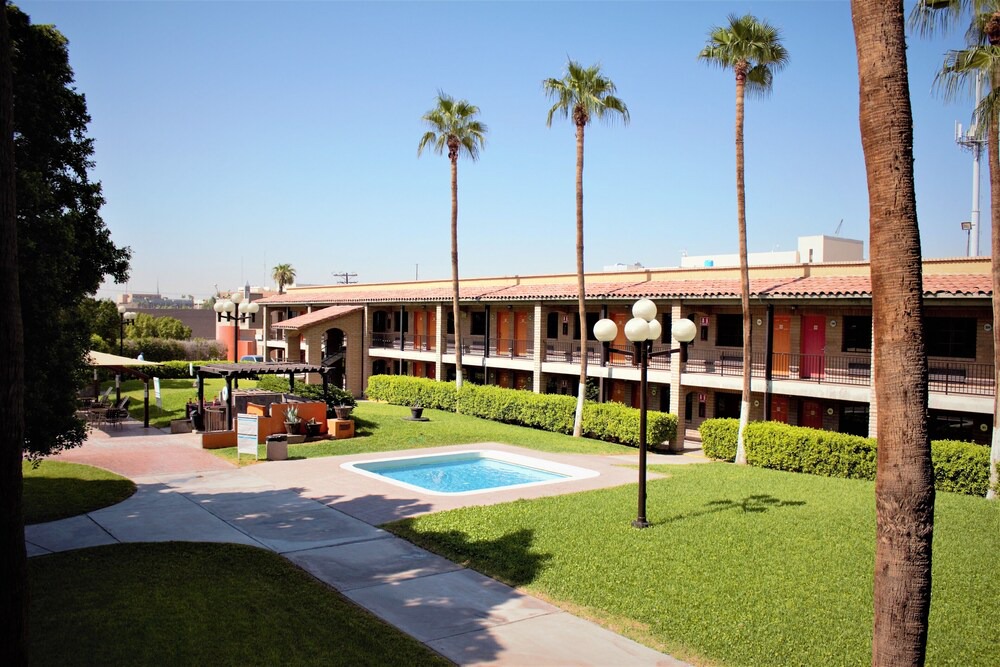 Photo of Outdoor in Civic Center