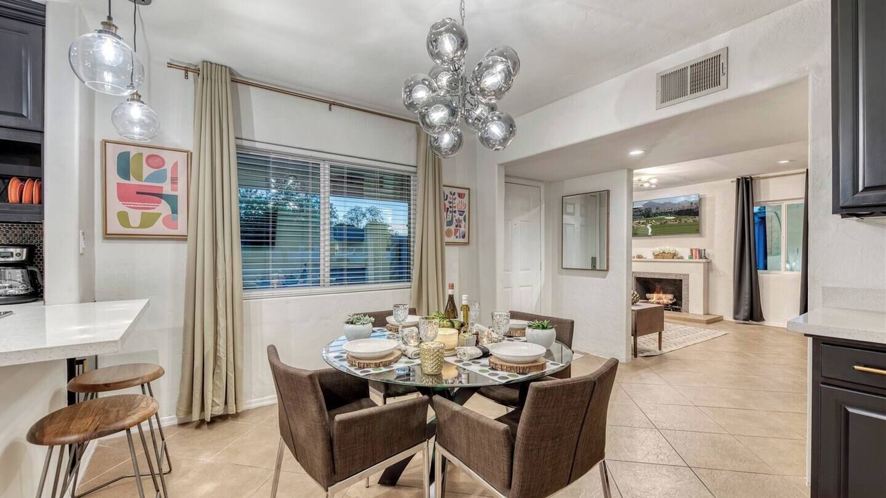 Photo of Livingroom in Truman Terrace