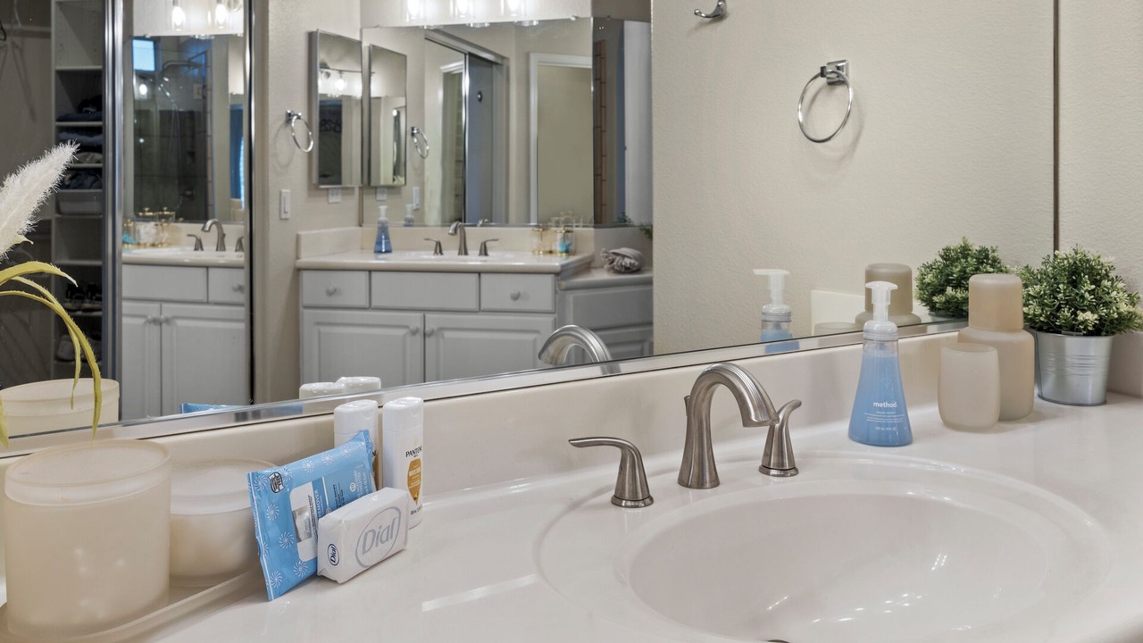 Photo of Bathroom in Arrowhead Lakes
