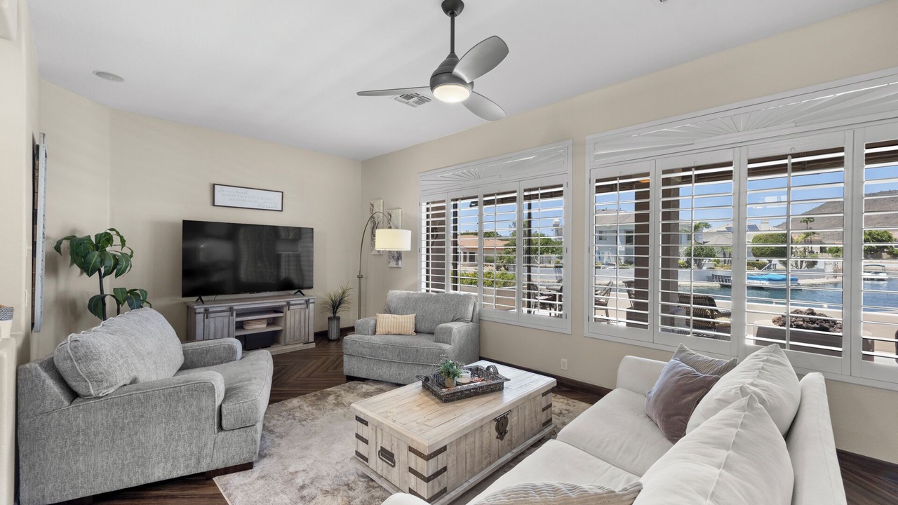 Photo of Livingroom in Arrowhead Lakes