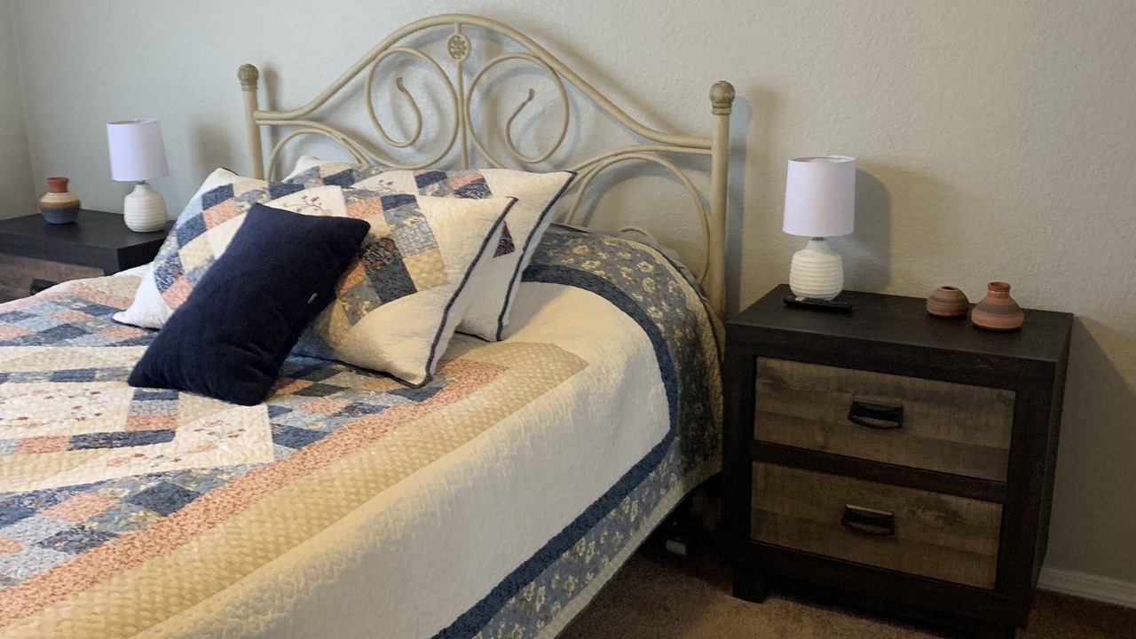 Photo of Bedroom in Scottsdale Estates Six