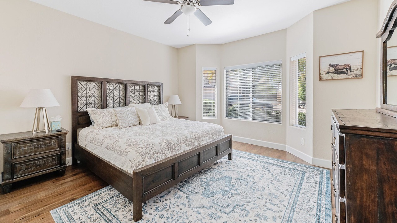 Photo of Bedroom in Central Scottsdale