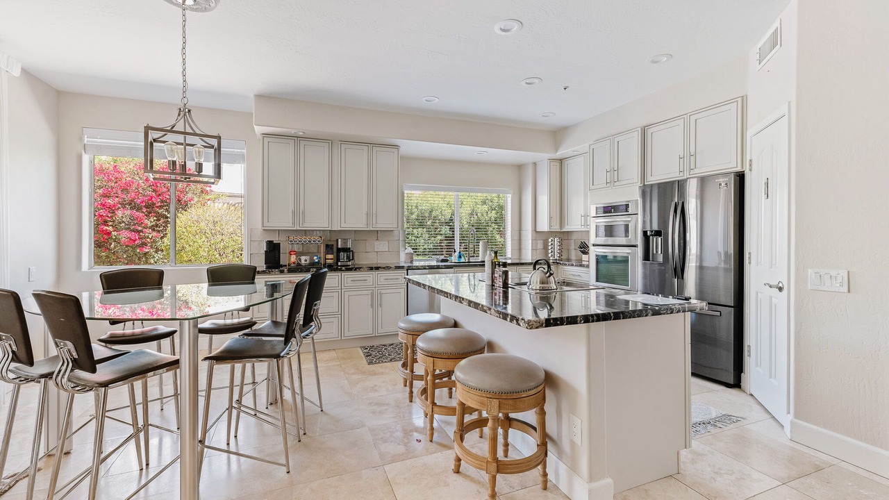 Photo of Kitchen in Central Scottsdale
