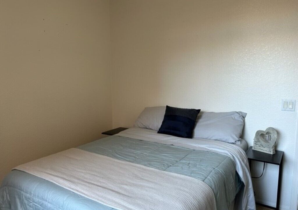Photo of Bedroom in Rovey Farm Estates